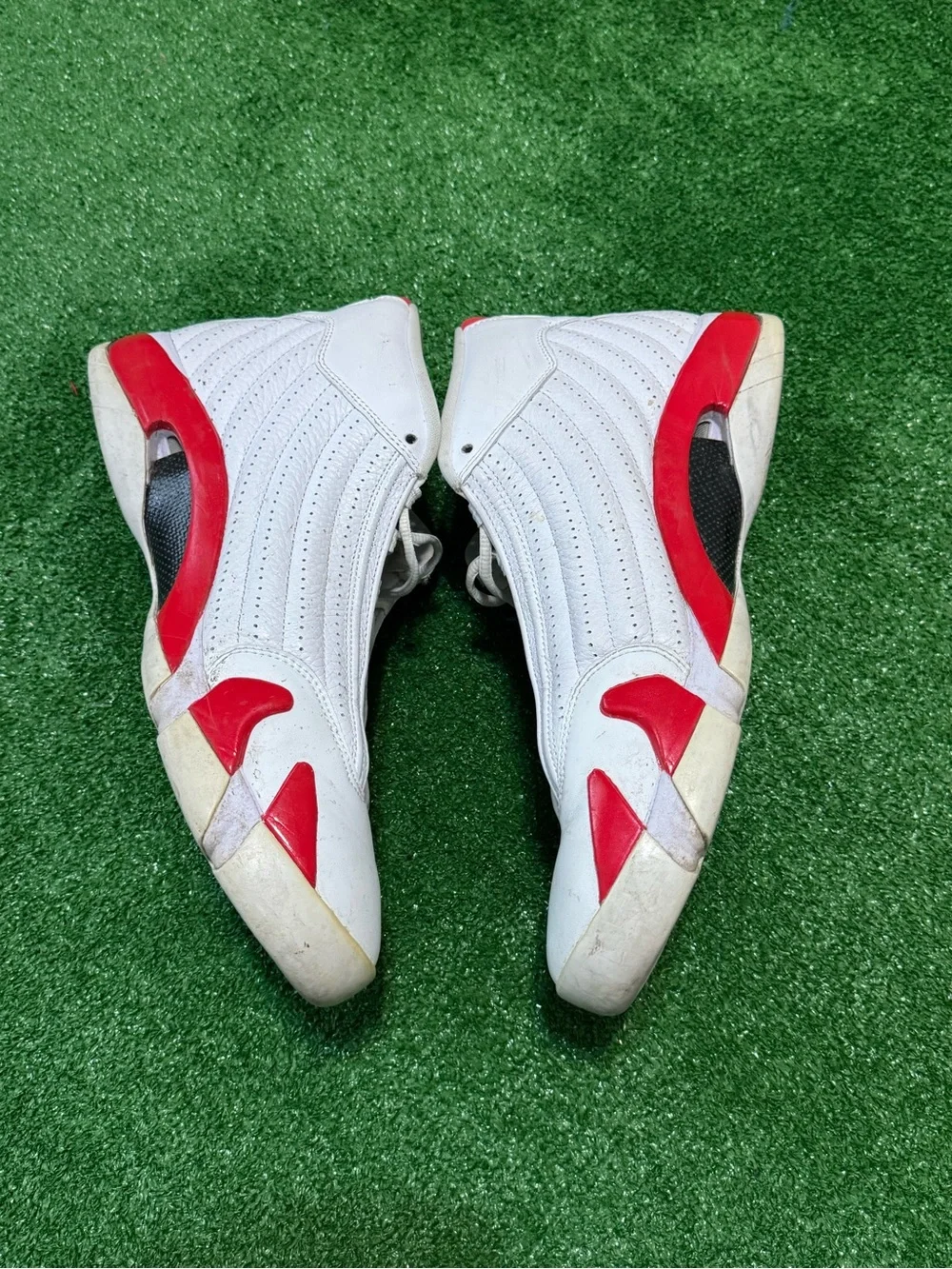 Air Jordan Men’s Retro 14 Candy Cane Sneakers